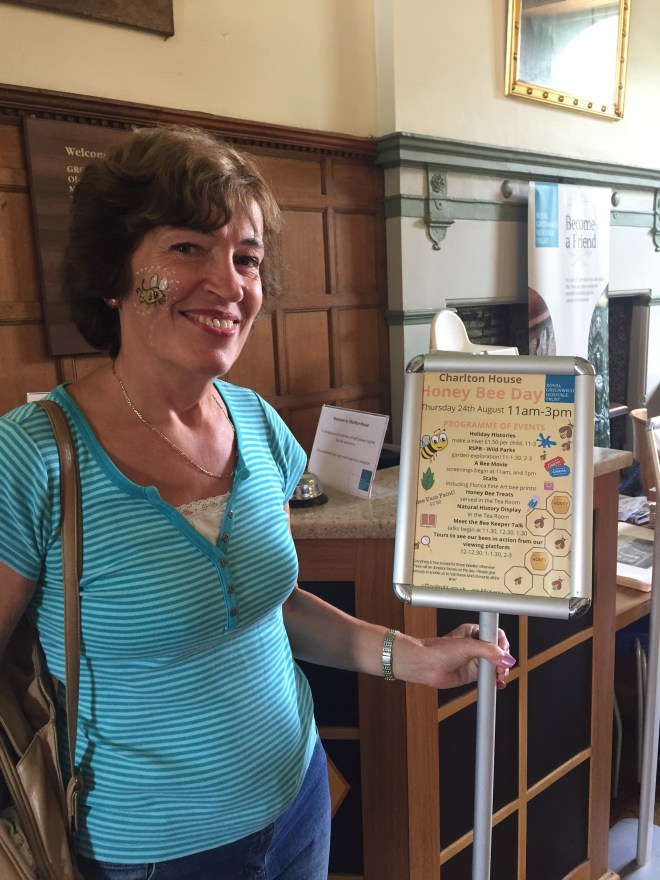 Charlton House Honey Bee Day 2017