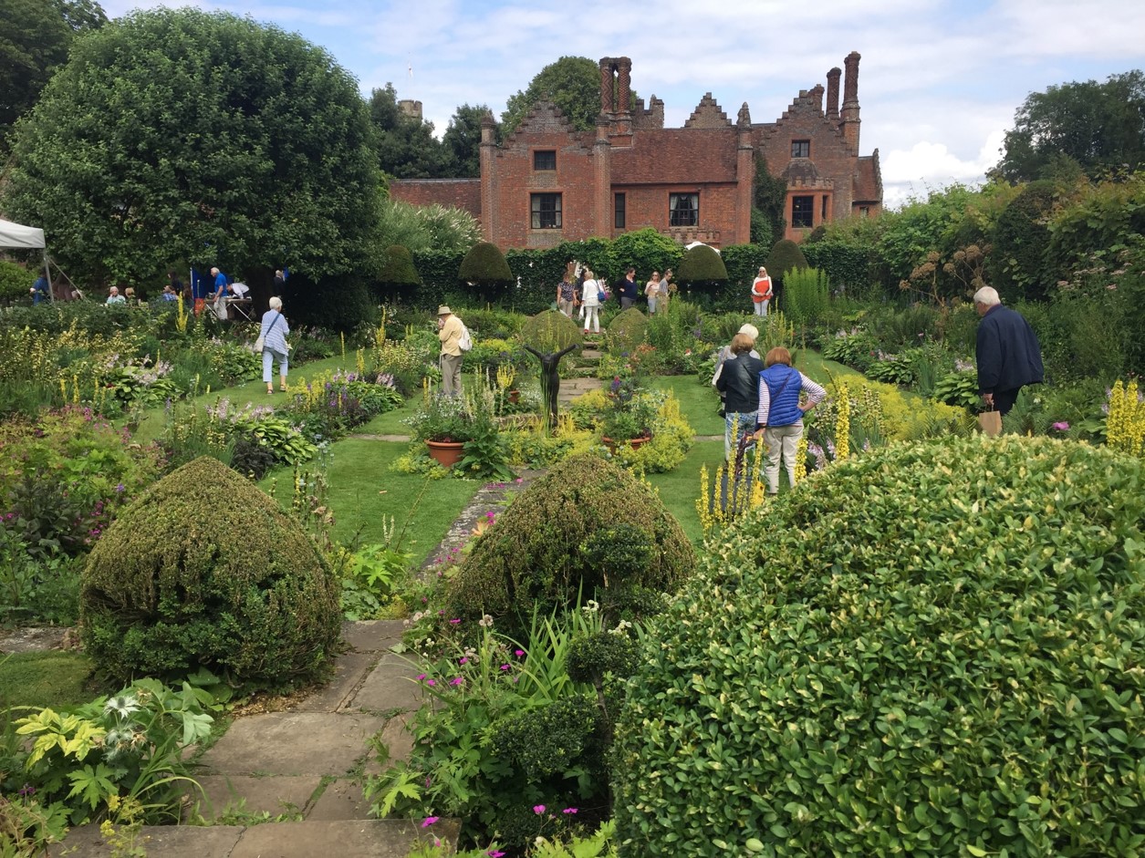 CABAHS visit to Chenies Manor garden