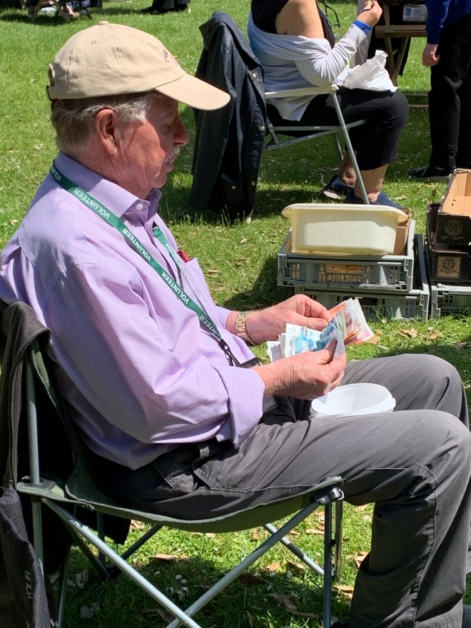 Plant sale and community day in Charlton House gardens, May 2021