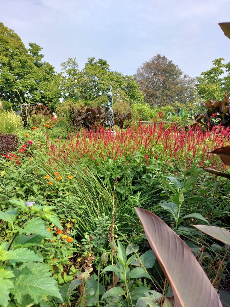 Borders at Overbeck's