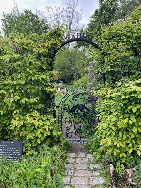 Internal Commemorative Gate