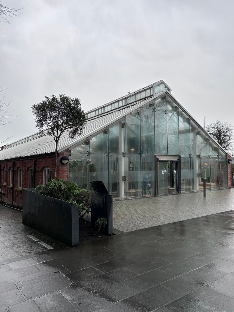 Tropical Ravine House top entrance