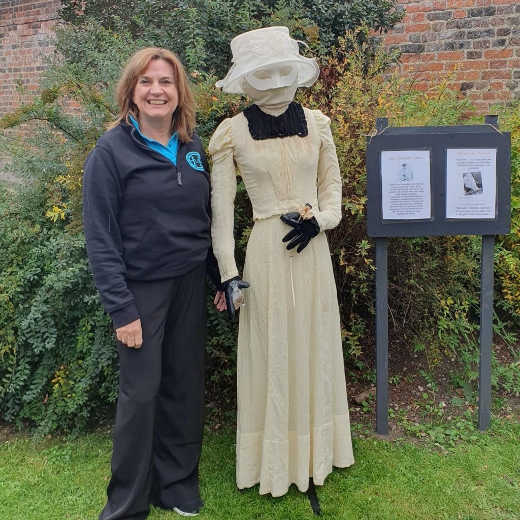 Janet Denne, CEO of the Royal Greenwich Heritage Trust, meets Miss Willmott Horn Fair 2025