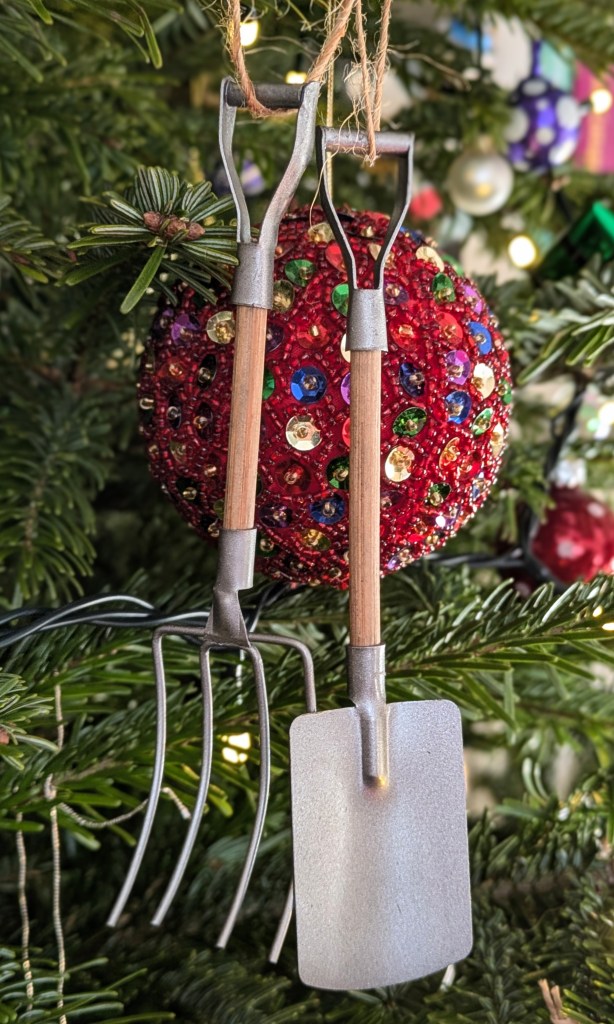 Spade and fork Christmas decorations