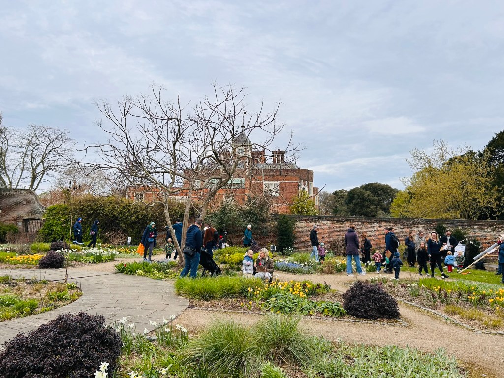 Lots of visitors in the OPG